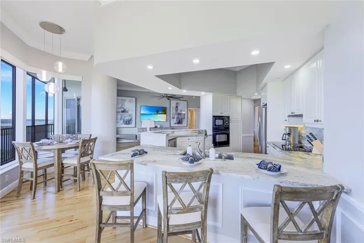 1060  Borghese  LN, Naples, FL 34114
