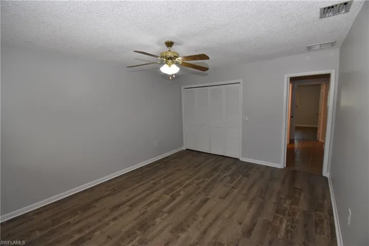 712 102nd Ave N, Naples, Florida 34108