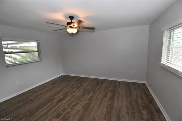 712 102nd Ave N, Naples, Florida 34108