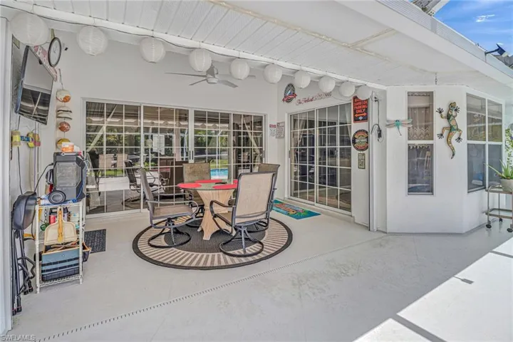 View of patio / terrace with ceiling fan