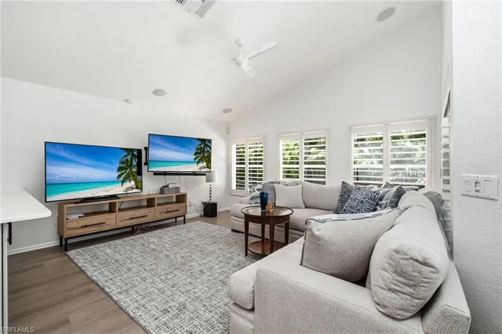 6988 Burnt Sienna Cir, Naples, Florida 34109