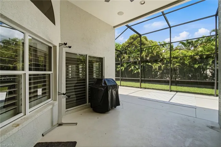 6988 Burnt Sienna Cir, Naples, Florida 34109