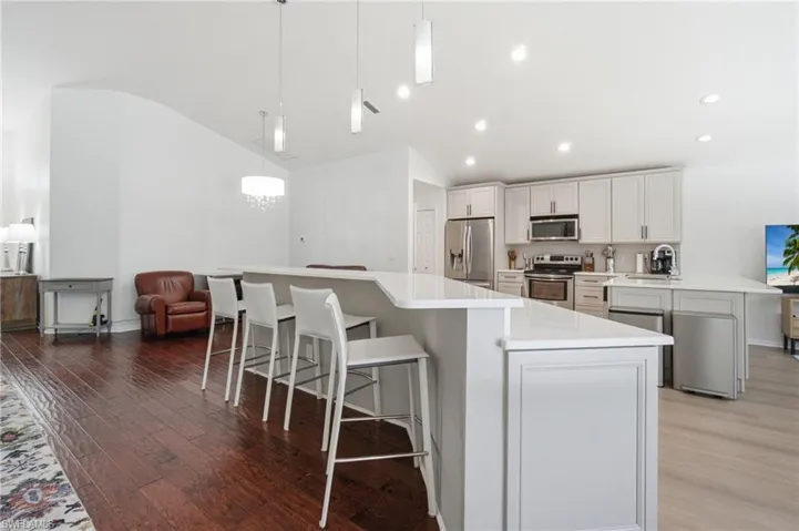 6988 Burnt Sienna Cir, Naples, Florida 34109