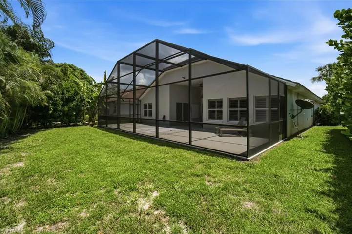 6988 Burnt Sienna Cir, Naples, Florida 34109
