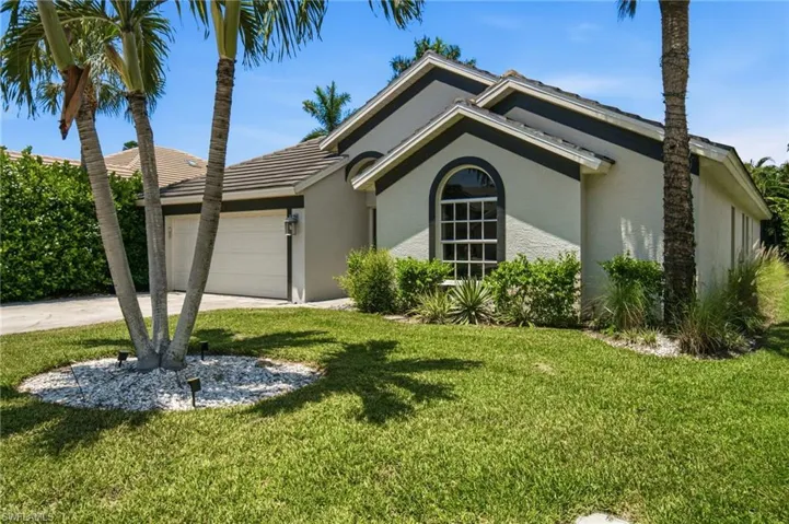 6988 Burnt Sienna Cir, Naples, Florida 34109