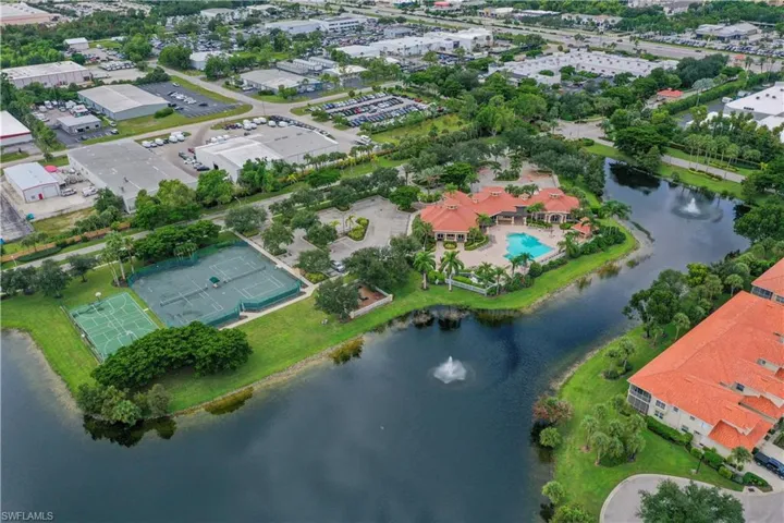 14101  Cambridge  DR, Fort Myers, FL 33912