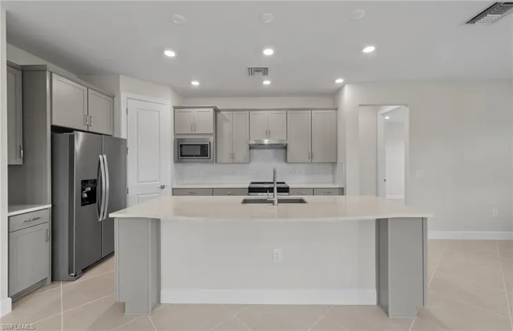 Kitchen island