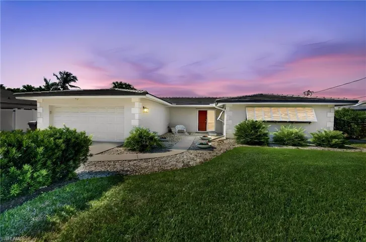 397  Parkway  CT, Fort Myers, FL 33919