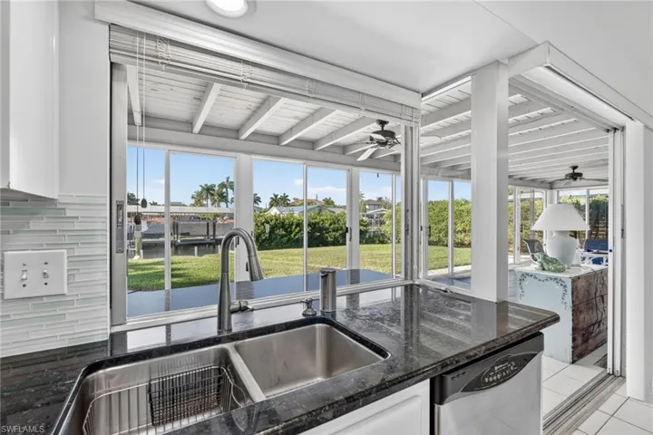 397  Parkway  CT, Fort Myers, FL 33919