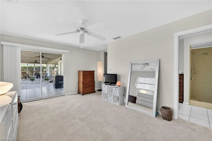 397  Parkway  CT, Fort Myers, FL 33919