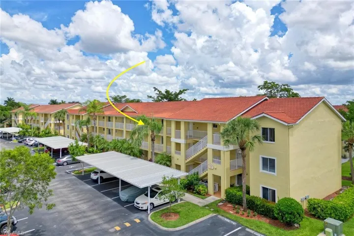 8294 Key Royal Cir 1633, Naples, Florida 34119