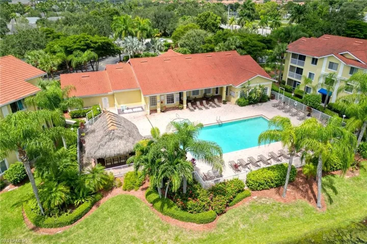 8294 Key Royal Cir 1633, Naples, Florida 34119