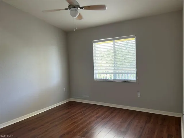 8294 Key Royal Cir 1633, Naples, Florida 34119