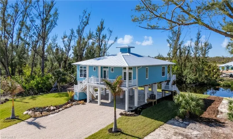 3811 Crestwell Ct, St. James City, Florida 33956