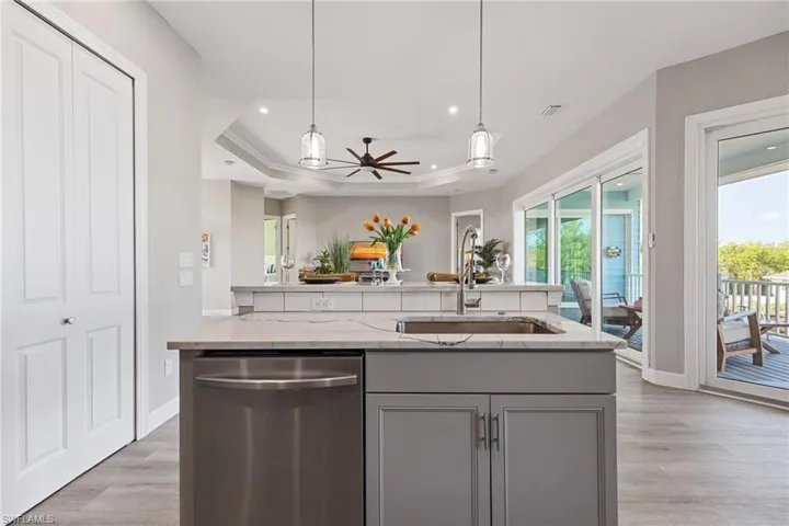 3811 Crestwell Ct, St. James City, Florida 33956