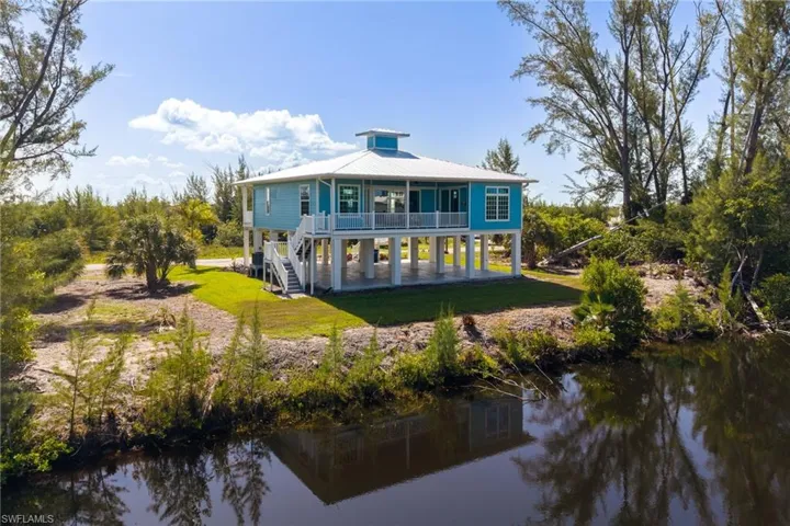3811 Crestwell Ct, St. James City, Florida 33956