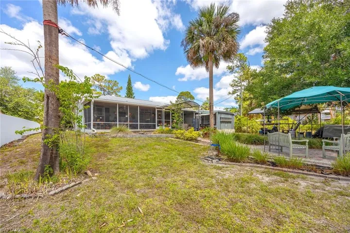180  20th SE ST, Naples, FL 34117