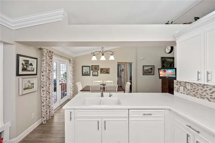 180  20th SE ST, Naples, FL 34117