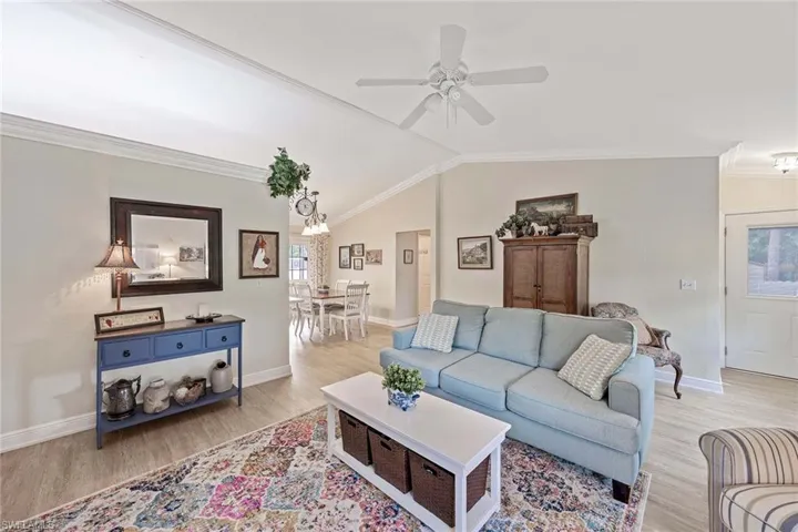 180  20th SE ST, Naples, FL 34117