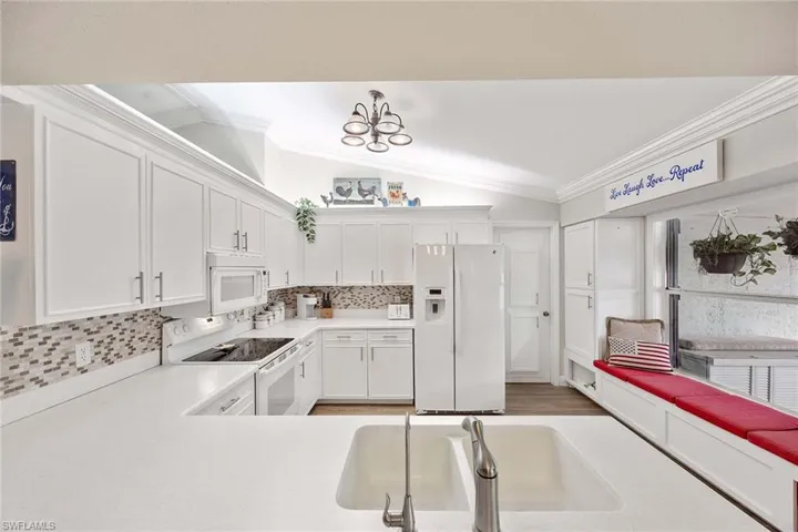 180  20th SE ST, Naples, FL 34117