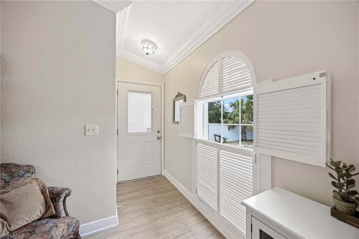 180  20th SE ST, Naples, FL 34117