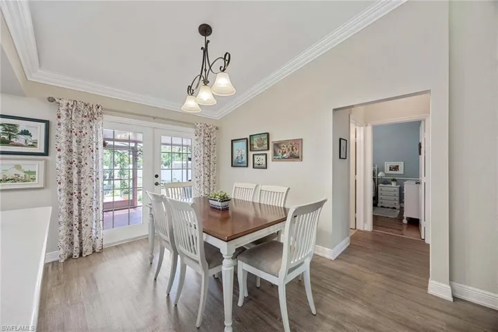 180  20th SE ST, Naples, FL 34117