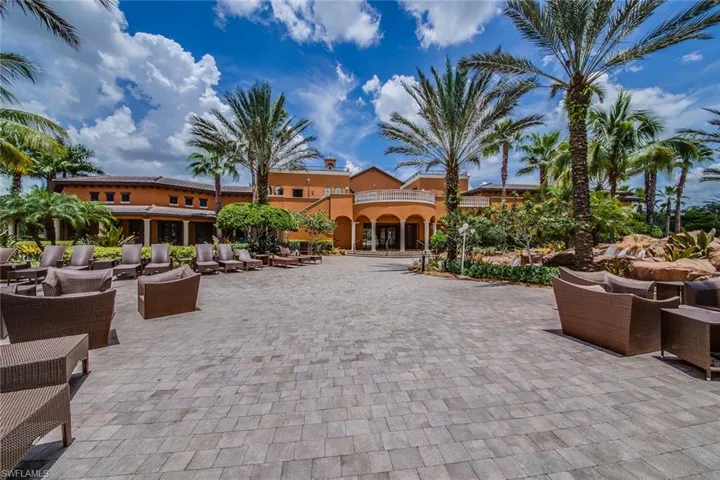 11901  Izarra  WAY, Fort Myers, FL 33912