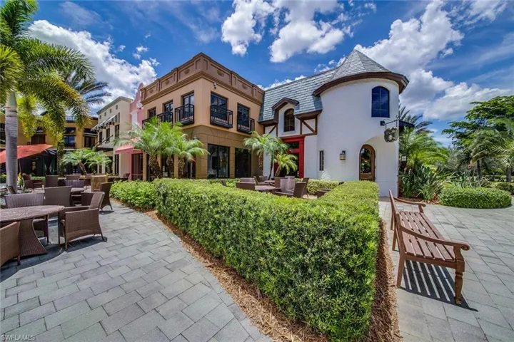 11901  Izarra  WAY, Fort Myers, FL 33912