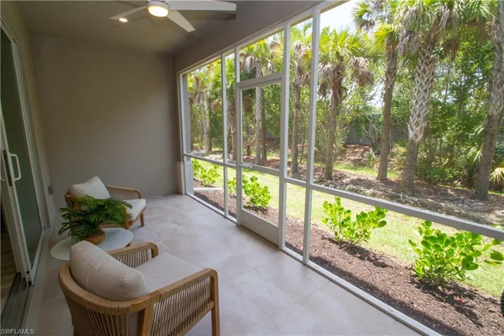 268  Indies Dr  , Naples, FL 34114