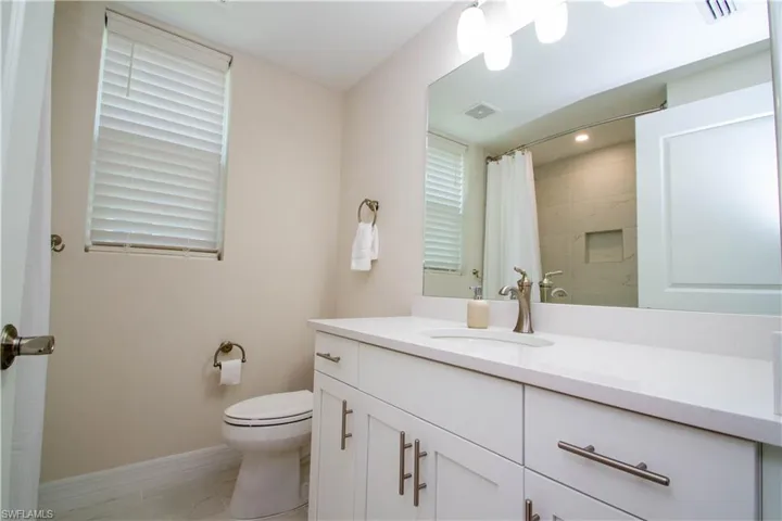 268  Indies Dr  , Naples, FL 34114