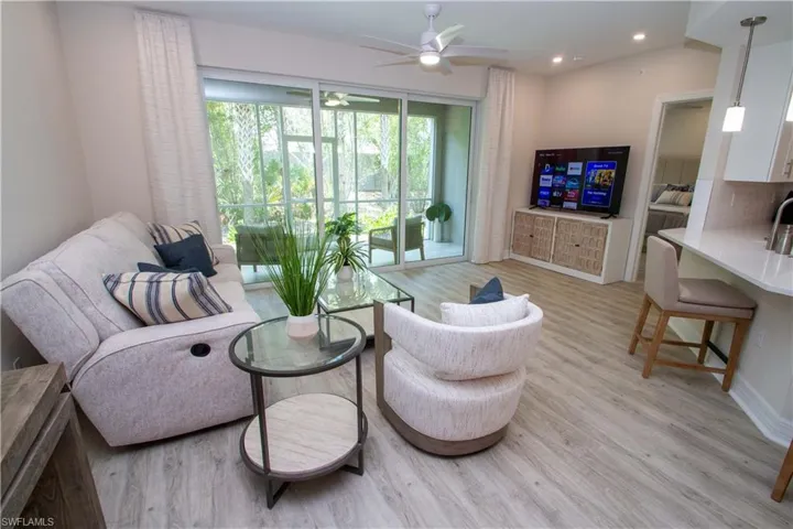 268  Indies Dr  , Naples, FL 34114