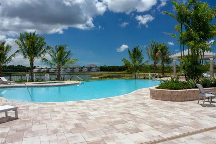 268  Indies Dr  , Naples, FL 34114