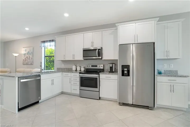 9615 Bexley Dr, Fort Myers, Florida 33967