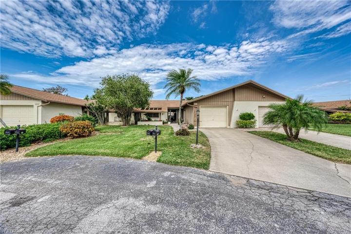 231  Charity  CT, Naples, FL 34112