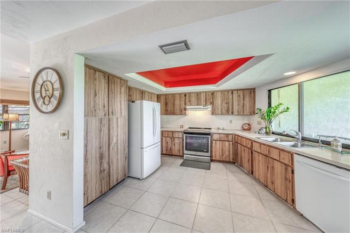 231  Charity  CT, Naples, FL 34112