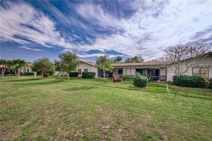 231  Charity  CT, Naples, FL 34112