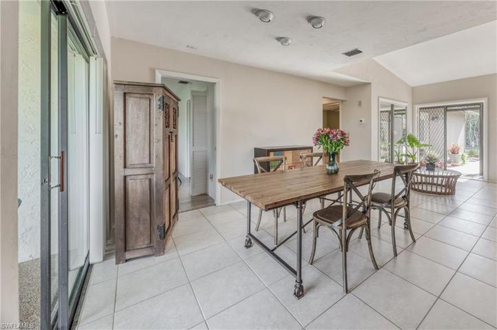 231  Charity  CT, Naples, FL 34112