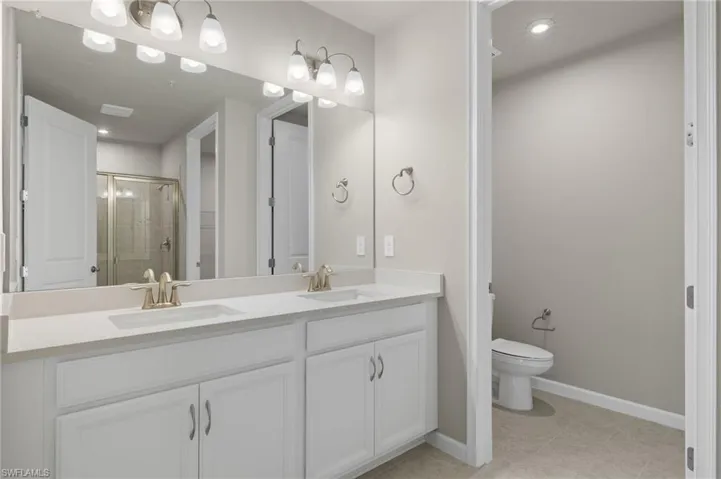 Owner's Bathroom
