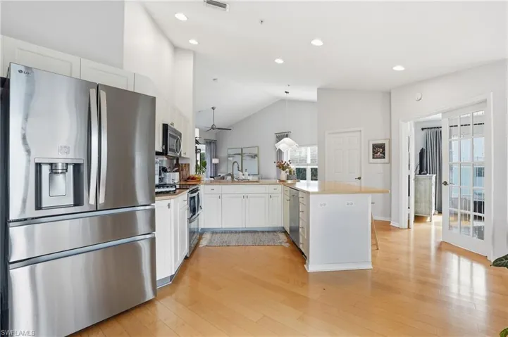 5435 Worthington Ln 204, Naples, Florida 34110