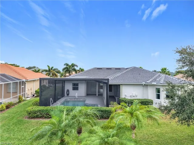 2124  Berkley  WAY, Lehigh Acres, FL 33973
