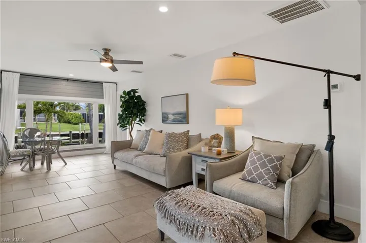 Bright Florida sun room