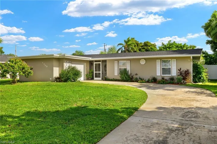 1509 Shelby Pkwy, Cape Coral Fl 33904