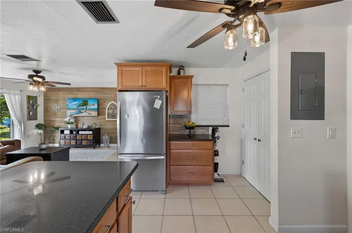 1509 Shelby Pkwy, Cape Coral Fl 33904