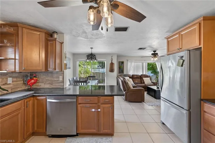 1509 Shelby Pkwy, Cape Coral Fl 33904
