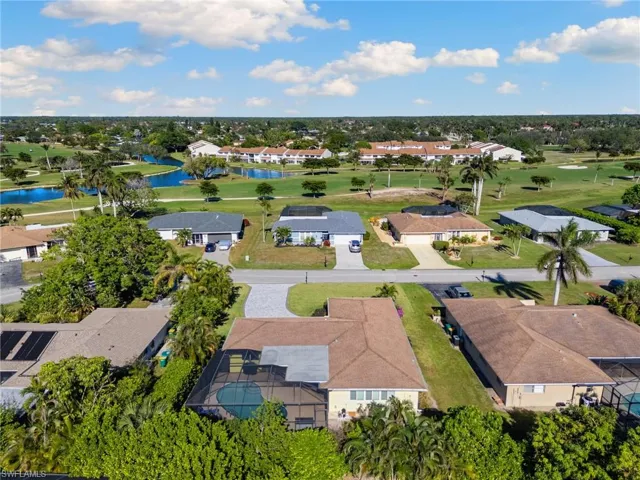 230  Pine Valley  CIR, Naples, FL 34113