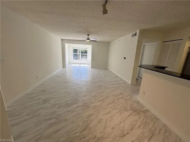8265  Ibis Club  DR, Naples, FL 34104