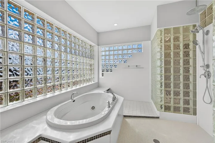 Upstairs Suite