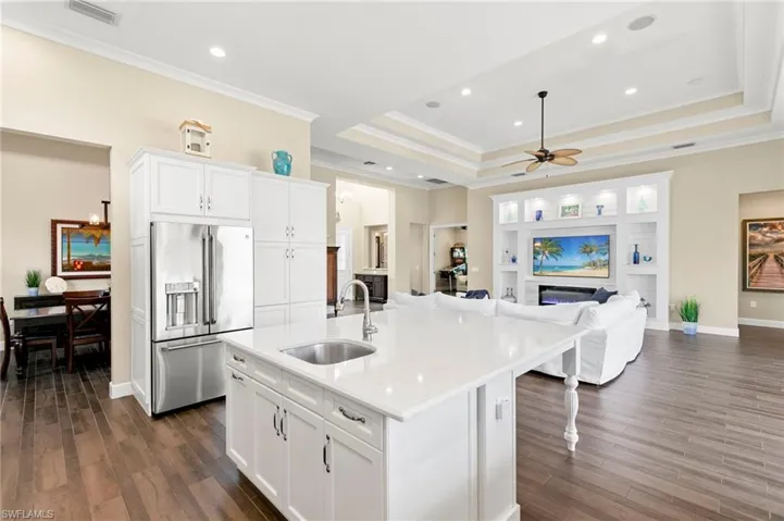 4922 Andros Dr, Naples, Florida 34113