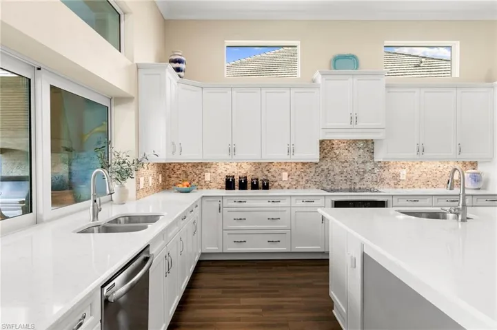 4922 Andros Dr, Naples, Florida 34113