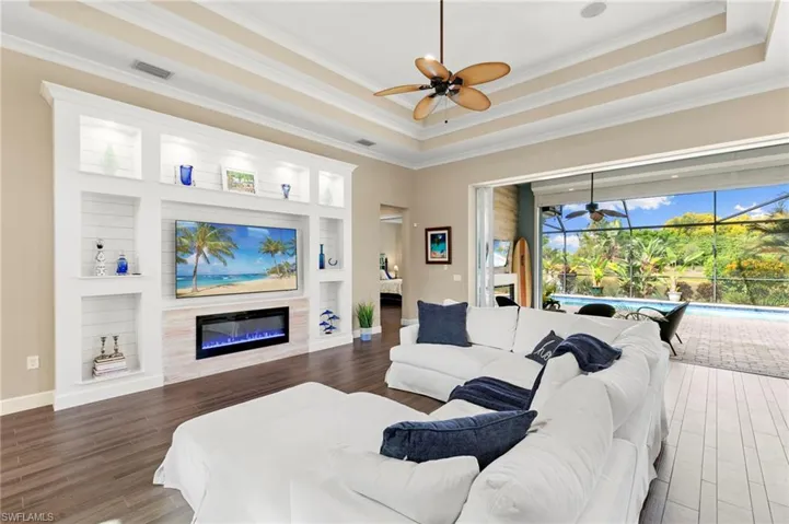 4922 Andros Dr, Naples, Florida 34113